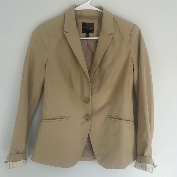 The Limited Collection Tan Blazer - Picture 1 of 6